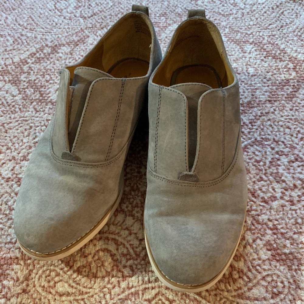 G.H. Bass & Co. Grey Loafers